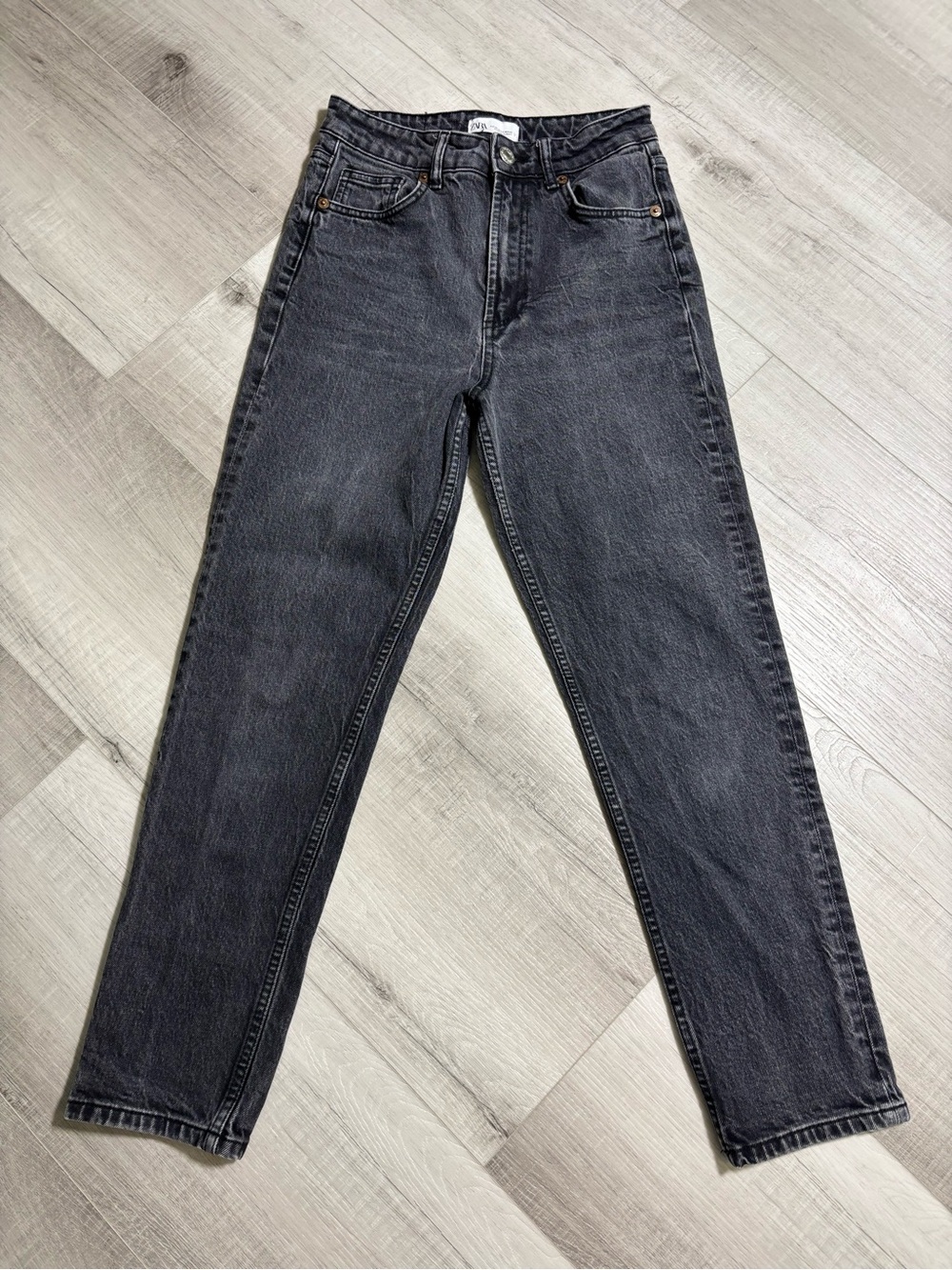 Zara High Rise Straight Leg Jeans Gray Black Washed Denim Sz 4 - Picture 8 of 11